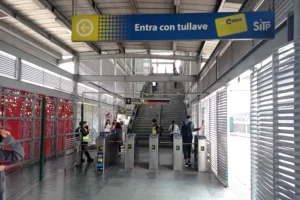 Estación de transmilenio Banderas Bogota Colombia