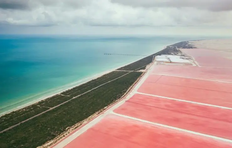 playa_rosada_la_colorada_mexico vista panorámica de la playa color rosa, la colorada mexico